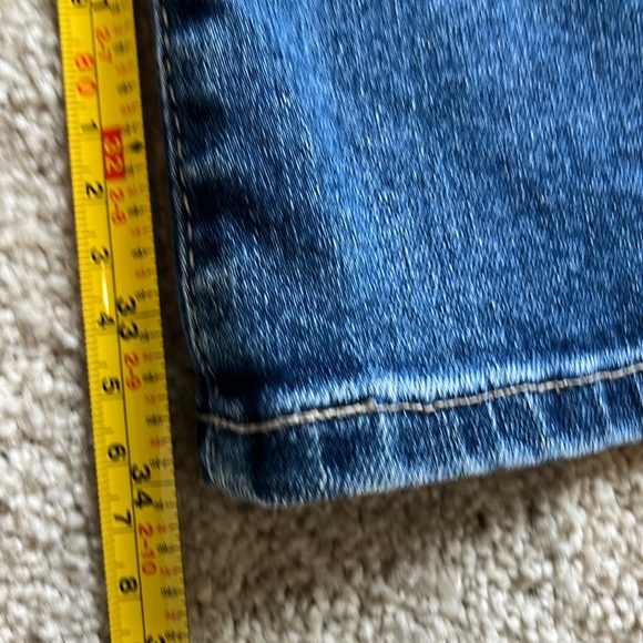 AG Bootcut Jeans- 28 - Picture 8 of 9